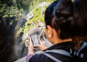 Hällingsåfallet, Vildmarksvägen. Foto: Darren Hamlin