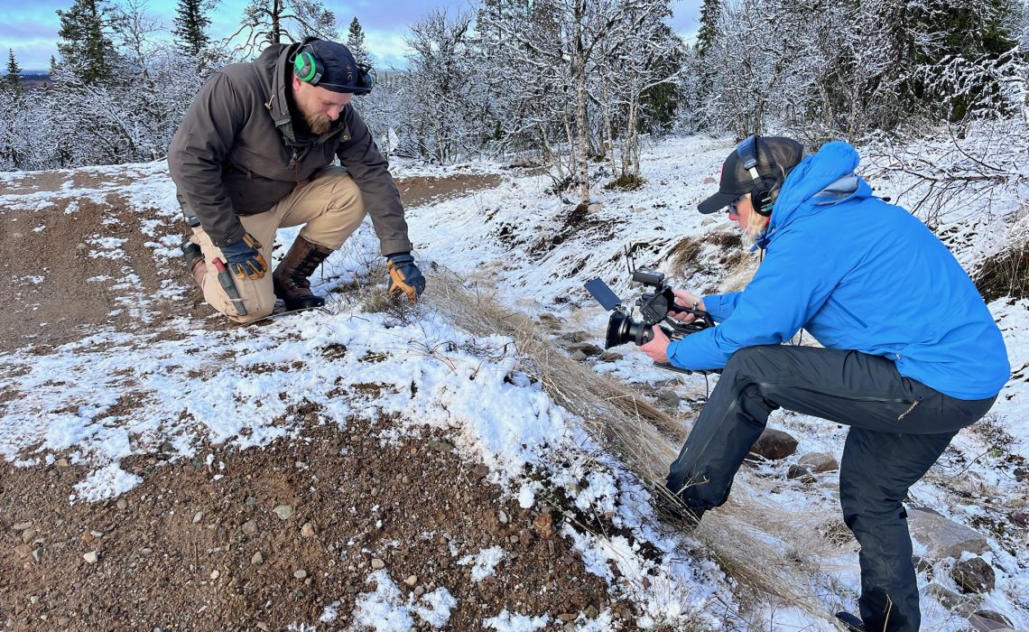 7FA07718-68D0-46D6-9A37-62FA1E7929D2