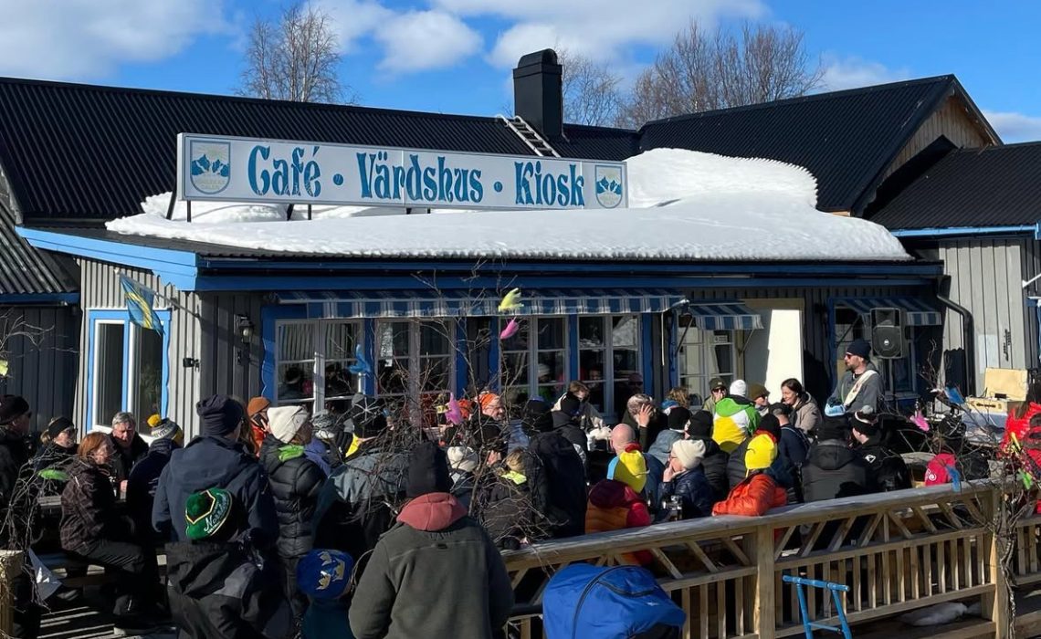 På "Panget" på Höglekardalens camping blir de fort folkligt när solen skiner under vintern. Foto: Höglekardalens camping