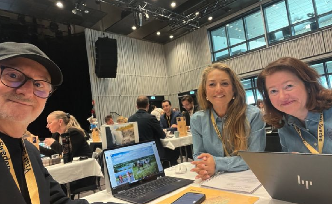 Jessica och Elisabeth Swedish Workshop Kiruna 2026